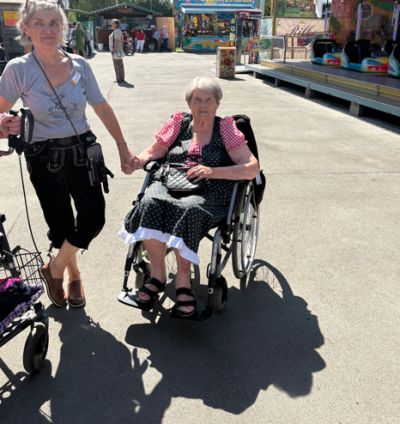 Volksfestbesuch – Bild 2